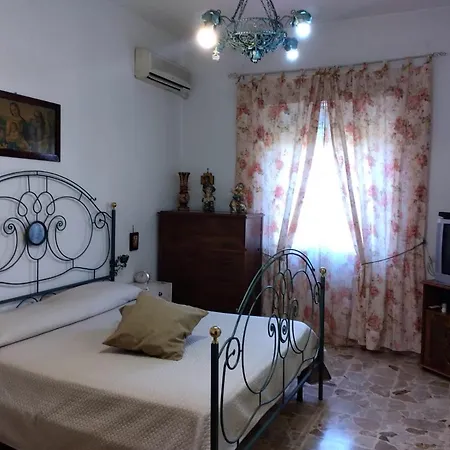 公寓 La Casa Di Nonna Melina *
